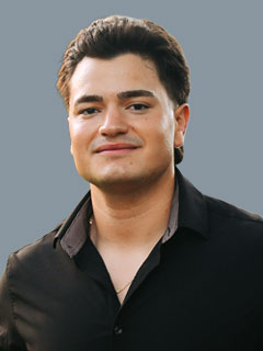 Portrait of Eduardo Hernandez